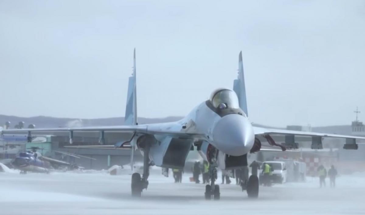 Российским Воздушно-космическим силам передали истребители Су-35 / скриншот Российским Воздушно-космическим силам передали истребители Су-35 / скриншот