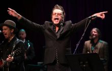 Помер американський рок-музикант Девід Йогансен, який був лідером New York Dolls