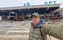 Нет страха: Комаров рассказал, как с опасностью для жизни снимал на фронте "Мир наизнанку"