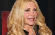 Зірка "Рятувальників Малібу" вистрілила собі просто в голову: її труп знайшли рідні