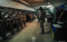 Первые добровольцы приняли присягу по контракту 18-24: где будут служить бойцы