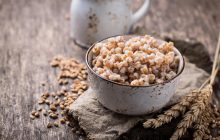 Чому ячмінна каша корисна для здоров'я: дослідники назвали 7 переваг, які можуть здивувати