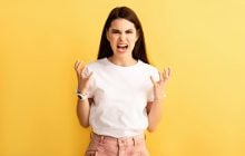 Нецензурная брань оказалась неожиданно полезной: ученые удивили экспериментом