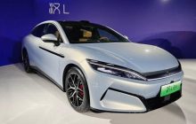 У Китаї створили пристрій, який може заряджати електрокари всього за 5 хвилин