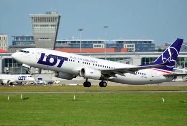 Критичний етап польоту: пілот пояснив, що означає дивне дзижчання в літаку