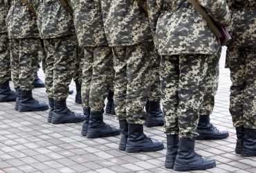 Розраховувати на величезний контингент не варто: експерт про миротворців в Україні