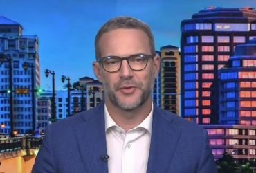 Один из спецпредставителей Трампа уходит в отставку, - Axios