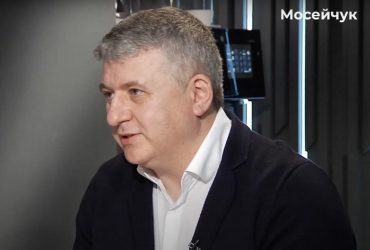 Политолог высказался о переговорах: нам сейчас навяжут соглашение о капитуляции