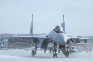 Російській армії передали першу в цьому році партію винищувачів Су-35 (відео)
