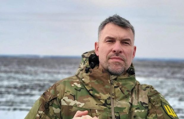 Відомий український актор-воїн розповів, як почувається після травми на фронті: "Ситуація непроста"