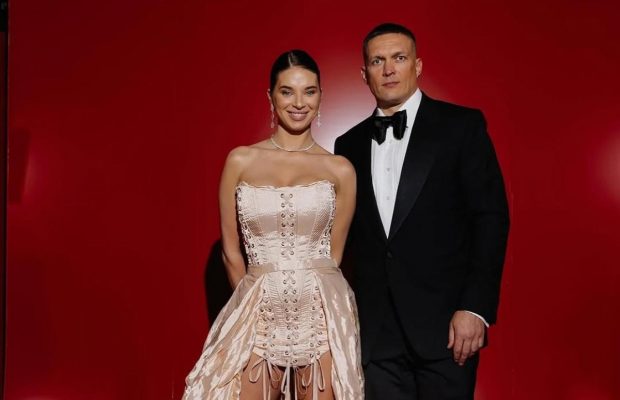 Олександр Усик розкрив секрет щасливого 15-річного шлюбу з дружиною: "Я – підкаблучник"