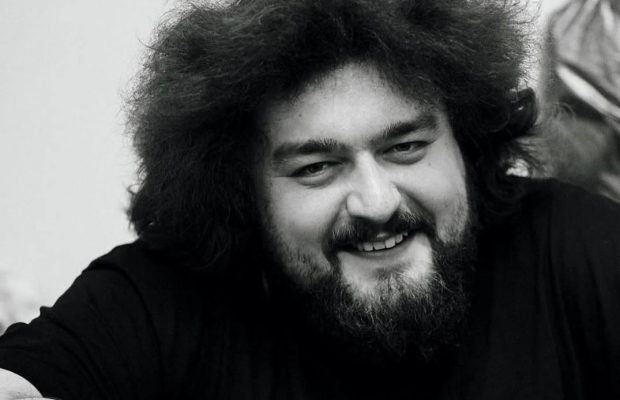 Відомий український гуморист вперше показався після крововиливу у мозок