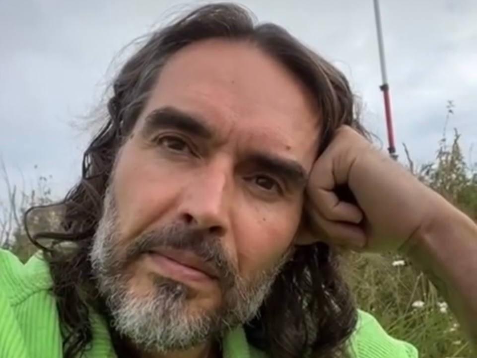 Рассела Брэнда обвиняют в насилии / скриншот Instagram Рассела Брэнда обвиняют в насилии / скриншот Instagram