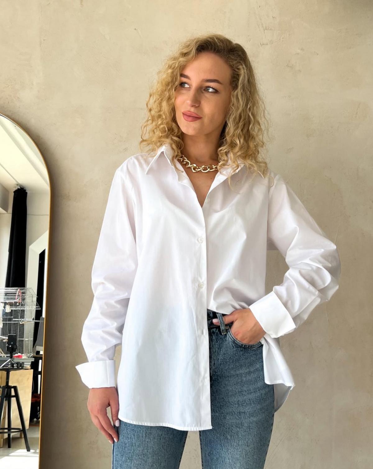 Белая рубашка / скриншот Instagram Белая рубашка / скриншот Instagram