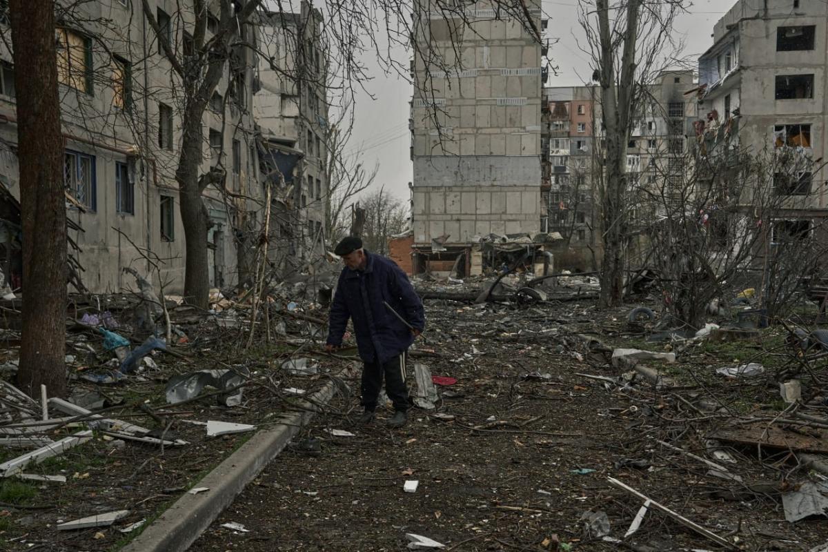 Эксперт говорит, что российская армия продолжает давление на Покровск / фото Getty Images Эксперт говорит, что российская армия продолжает давление на Покровск / фото Getty Images