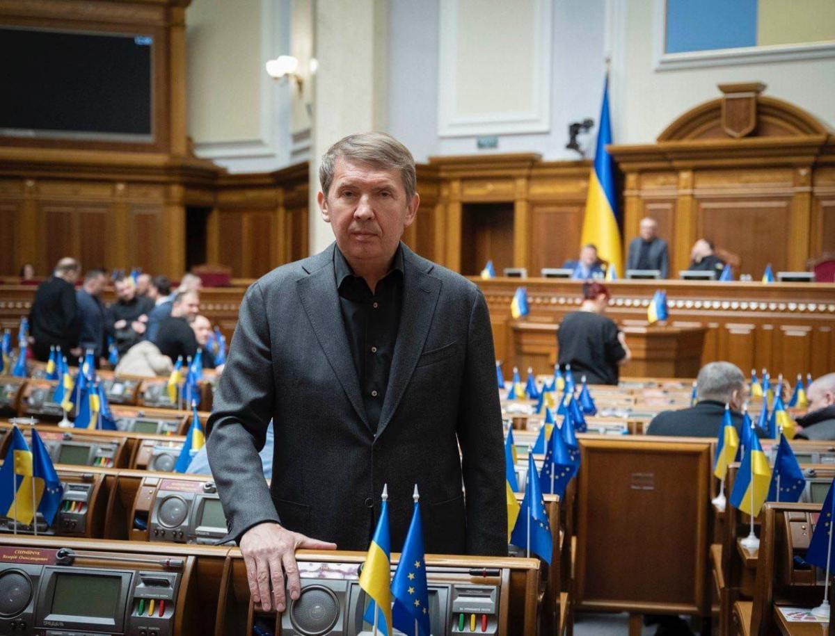 У Раді зареєстрували законопроєкт щодо працевлаштування учасників бойових дій / фото Олег Кулініч, Facebook