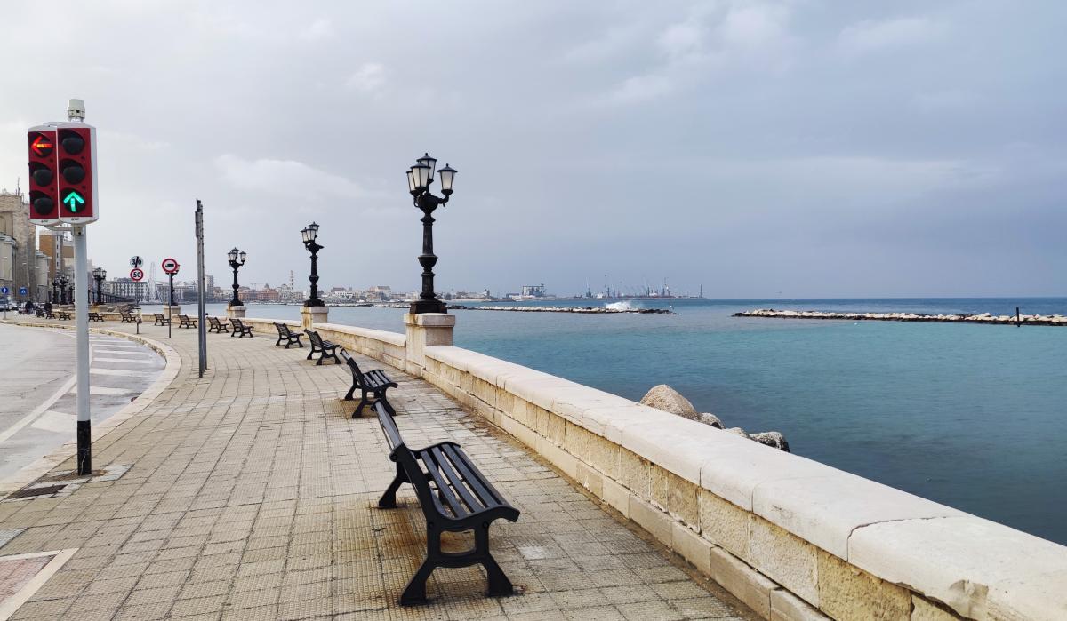В марте в Бари часто дождит, но мало людей / фото Марина Григоренко В марте в Бари часто дождит, но мало людей / фото Марина Григоренко
