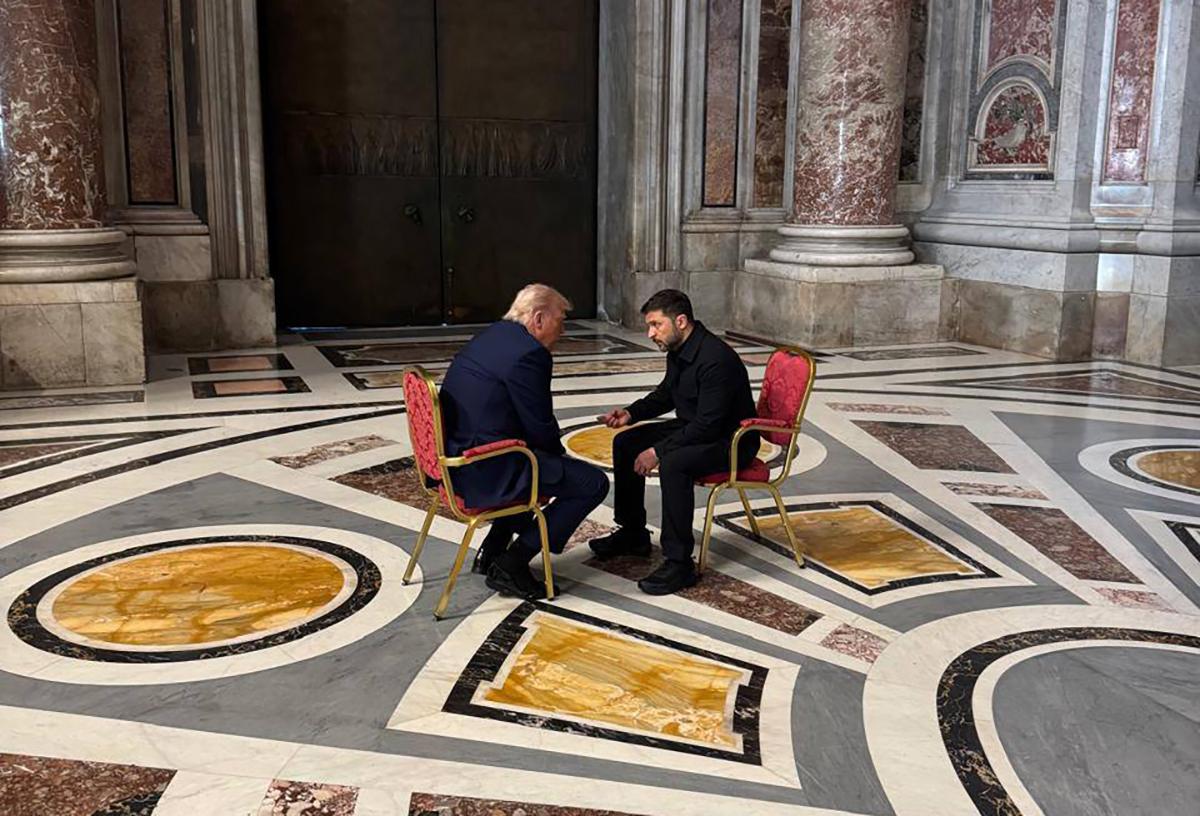 У бесіду Трампа і Зеленського не втручався навіть перекладач / фото - ОП У бесіду Трампа і Зеленського не втручався навіть перекладач / фото - ОП