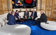 Повне та безумовне припинення вогню має стати першим етапом на шляху до миру, - Єрмак