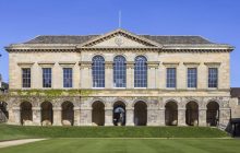 Британские ученые до 2015 года пили из чаши, сделанной из человеческого черепа: какая ее история