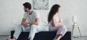 Втомилися від шлюбу і готові піти? Сімейний терапевт радить спочатку спробувати це