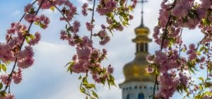 28 апреля: церковный праздник сегодня, какая примета в Максимов день сулит тепло