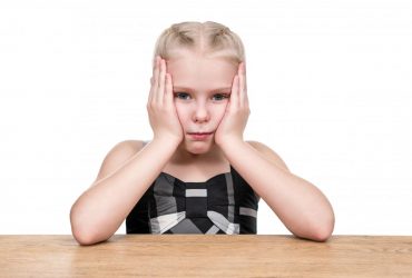 Почему ребенку нельзя говорить, что он взрослый не по возрасту: объяснение психологов