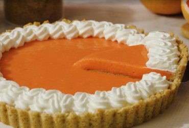 Грейпфрутовый тарт с безе: оригинальный рецепт, который покорит ваших гостей