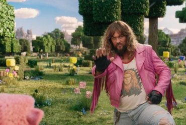 Джейсон Момоа зажигает в глуповатой киноадаптации культовой видеоигры Minecraft: обзор фильма