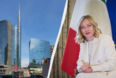 Италия потребовала от UniCredit уйти из России, - Reuters
