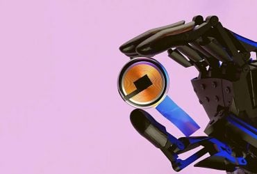 Роботы Neuralink уже вживляют чипы в мозг, хирурги скоро будут не нужны, - Маск