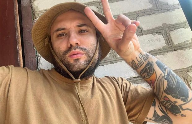 Зірка "Ліги сміху" показав, як знову почав ходити після складного поранення на фронті (відео)