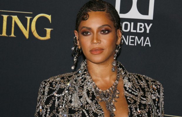 Матір Бейонсе вперше розповіла про онкологічне захворювання: "Не могла в це повірити"