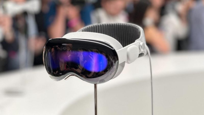 Apple работает над новой гарнитурой дополненной реальности / Фото - Apple Apple работает над новой гарнитурой дополненной реальности / Фото - Apple