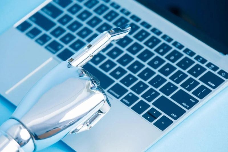 Исследователи тайно экспериментировали над пользователями Reddit с комментариями, сгенерированными ИИ / фото ua.depositphotos.com Исследователи тайно экспериментировали над пользователями Reddit с комментариями, сгенерированными ИИ / фото ua.depositphotos.com