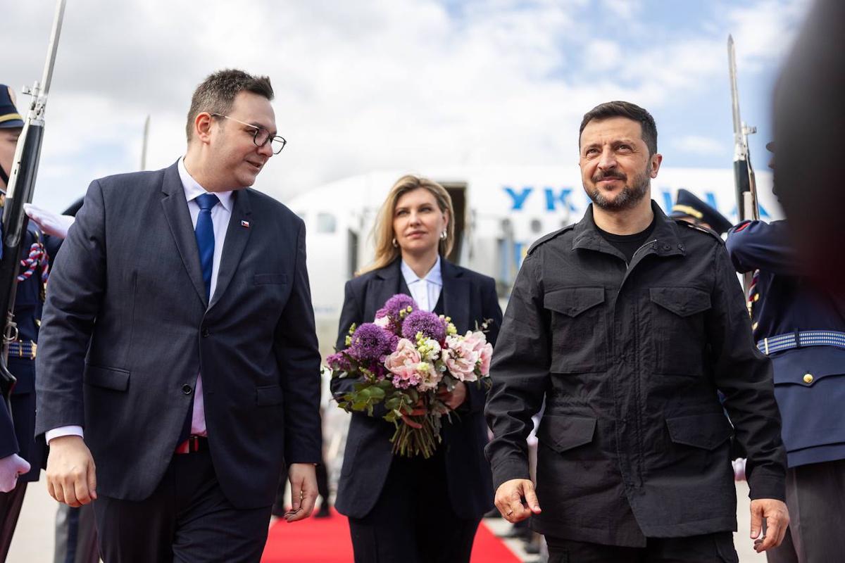 Сьогоодні Зеленський розпочав офіційний візит до Чехії / фото t.me/V_Zelenskiy_official Сьогоодні Зеленський розпочав офіційний візит до Чехії / фото t.me/V_Zelenskiy_official