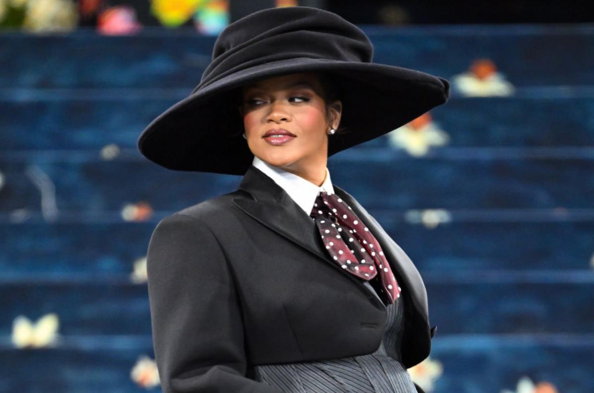 Ріанна вагітна втретє (фото)