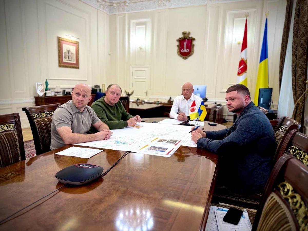 Геннадий Труханов: 'Одесса одна из первых в Украине начала реальные изменения в сфере безбарьерности' Геннадий Труханов: 'Одесса одна из первых в Украине начала реальные изменения в сфере безбарьерности'
