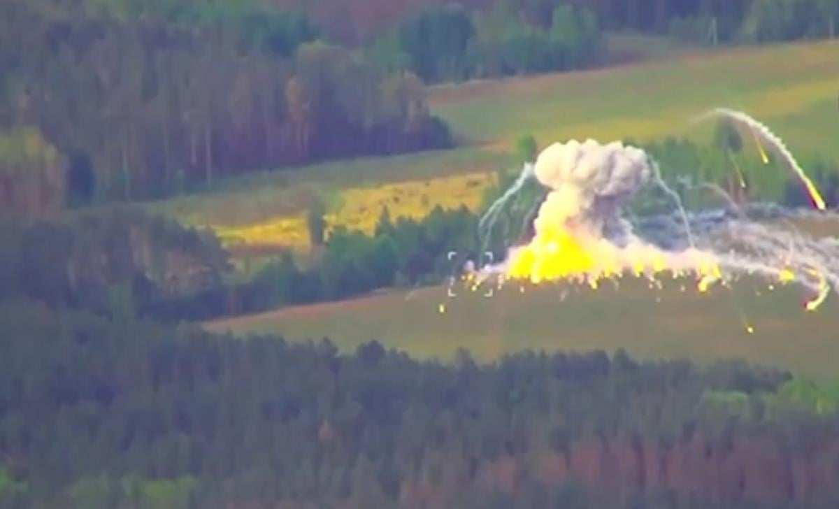 Военные уничтожили российский зенитно-ракетный комплекс БУК-М3 / скриншот Военные уничтожили российский зенитно-ракетный комплекс БУК-М3 / скриншот