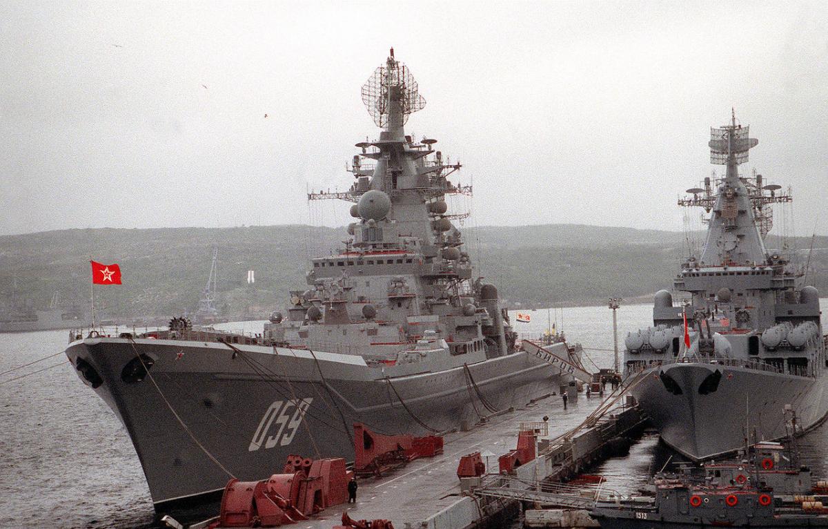 РФ приступила к возрождению ракетного крейсера, который давно списала / фото Википедия РФ приступила к возрождению ракетного крейсера, который давно списала / фото Википедия