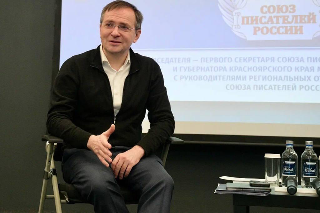 Мединский сбежал после вопроса об уничтожении самолетов / t.me/vr_medinskiy Мединский сбежал после вопроса об уничтожении самолетов / t.me/vr_medinskiy