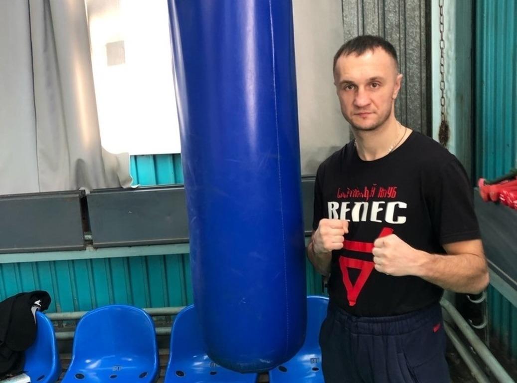 Артем Кудрявец в мирной жизни был боксером и представлял Донецк на соревнованиях / фото с фейсбук-страницы Кудрявца Артем Кудрявец в мирной жизни был боксером и представлял Донецк на соревнованиях / фото с фейсбук-страницы Кудрявца