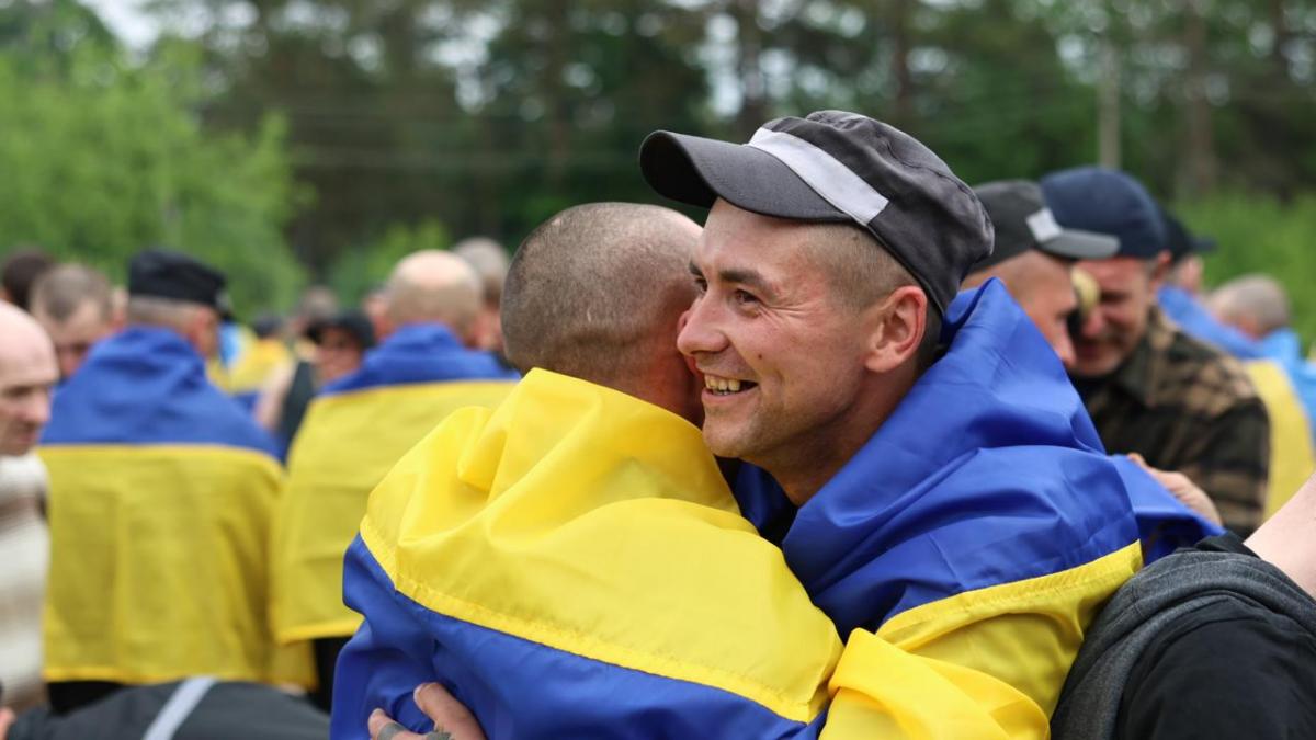 Обмін полоненими 25 травня / t.me/V_Zelenskiy_official Обмін полоненими 25 травня / t.me/V_Zelenskiy_official