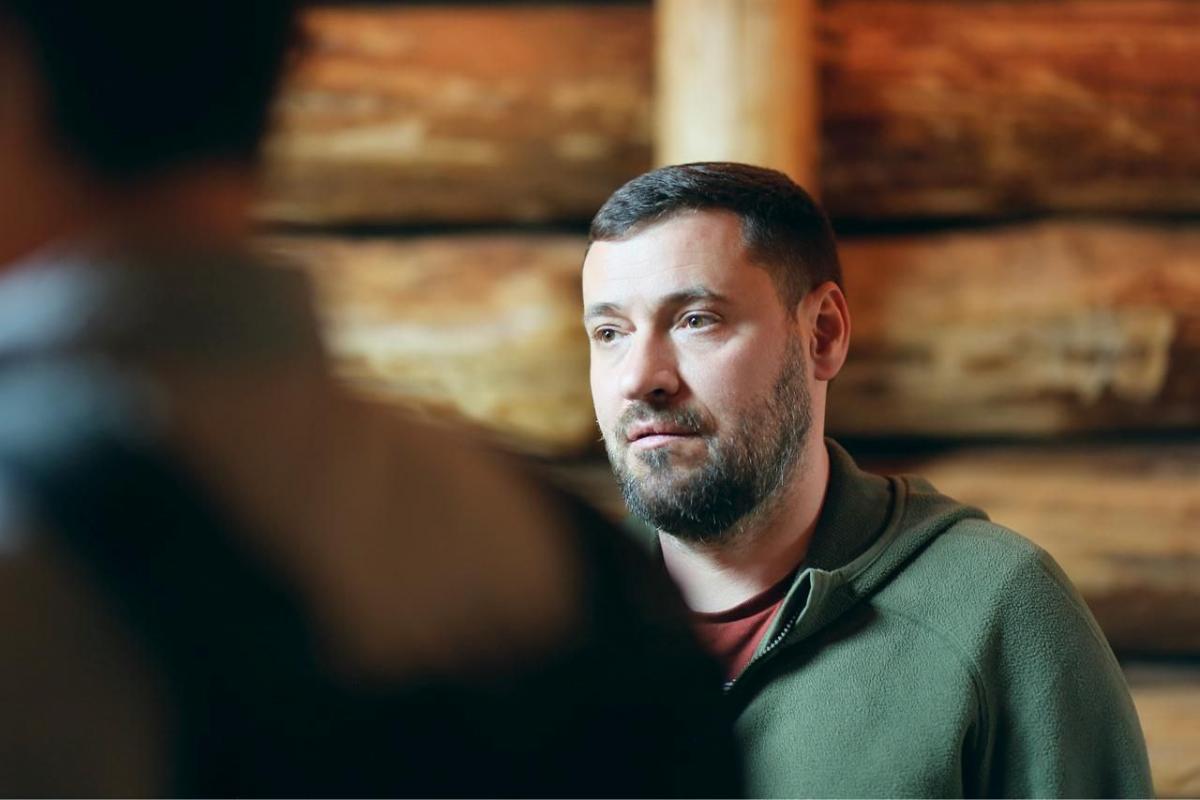 У 2014-му Євгеній Антонюк був серед перших мобілізованих до 59-го ВМГ лікарів, які поїхали у Луганську область надавати допомогу пораненим бійцям / фото надане Євгенієм Антонюком У 2014-му Євгеній Антонюк був серед перших мобілізованих до 59-го ВМГ лікарів, які поїхали у Луганську область надавати допомогу пораненим бійцям / фото надане Євгенієм Антонюком
