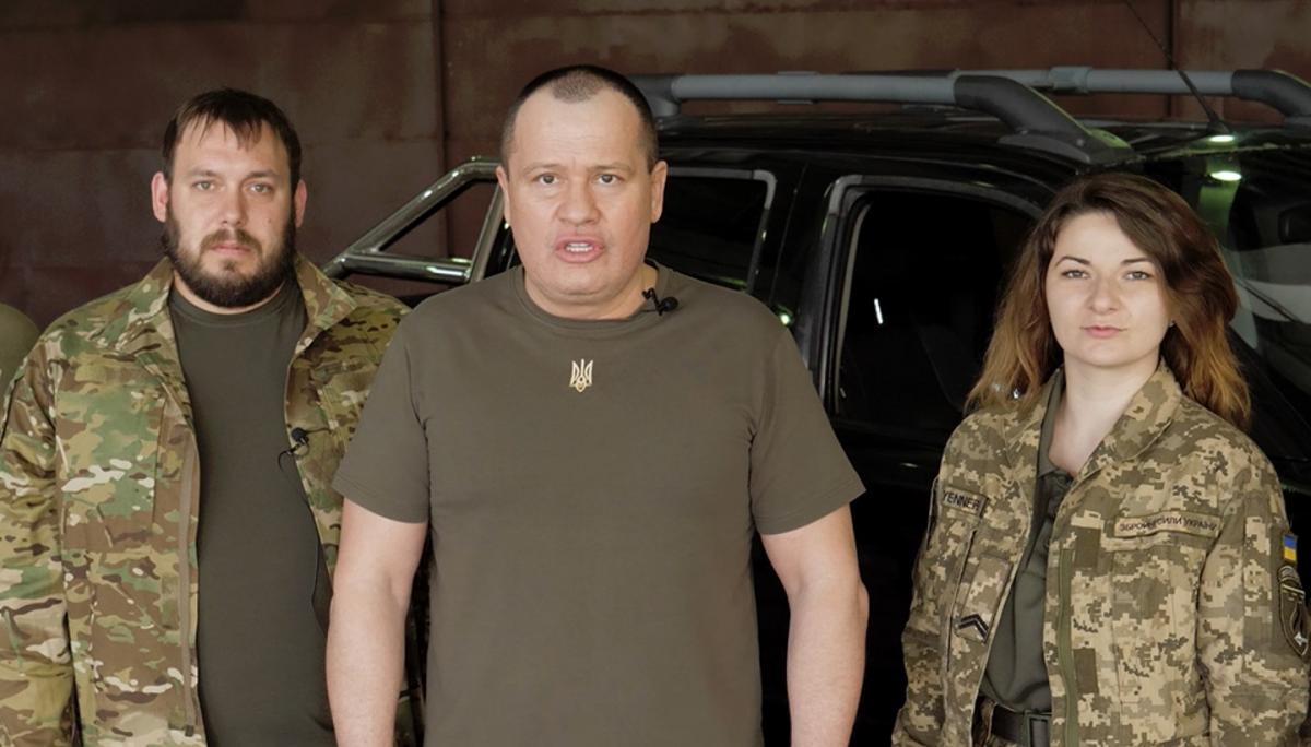 "Украинская команда" передала внедорожник бойцам 112 бригады ТрО на Запорожье: "Побеждает тот, кто быстрее"
