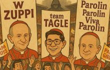 Тысячи итальянцев играют в футбольную игру, где игроки - кардиналы, а победитель становится Папой