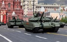 У Росії показали танки, які пройшли на параді 9 травня (фото)