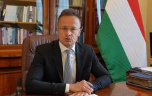 Венгрия выслала двух украинских дипломатов, которых обвинили в "шпионаже"