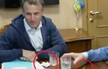 "Забули прибрати причандали": РФ запустила фейк про Макрона і наркотики, Париж різко відповів