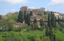 У чудовому італійському селі недалеко від Пізи немає натовпів туристів: чому його варто відвідати